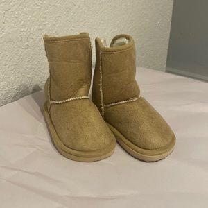 H&M brand new toddler boots